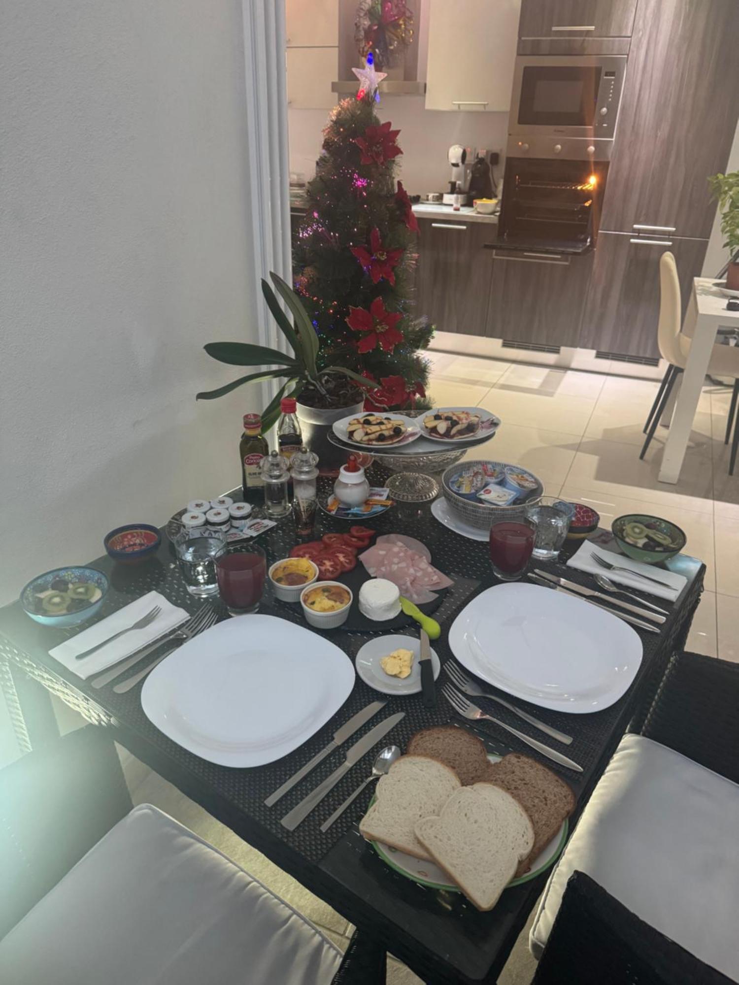 Escape To St Julians Bed & Breakfast Saint Julian's Exterior photo